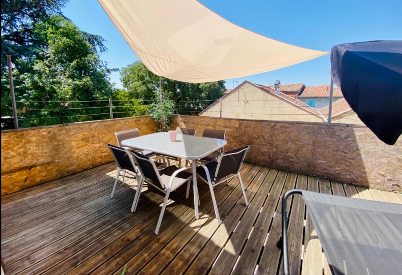 トゥールーズT3 En Duplex Pour 6 Pers Bien Place Terrasse Et Parking Inclusアパートメント エクステリア 写真